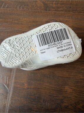 Brand New Toddler Wide Toe Box/ Wide Fit White Tennis Shoes - Kids Sneakers